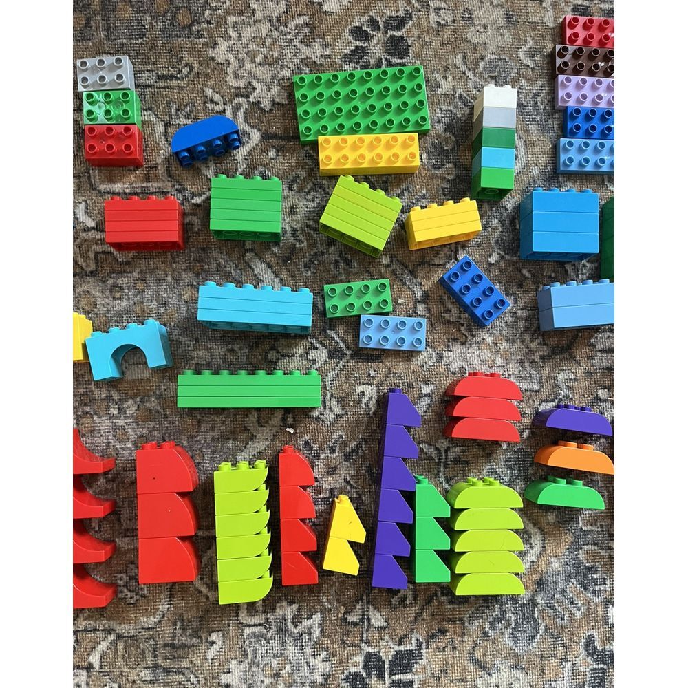 Lego DUPLO Lot BUILDING BLOCKS BRICKS Multicolor Slopes Curves Arch 161 Pieces - Picture 4 of 5